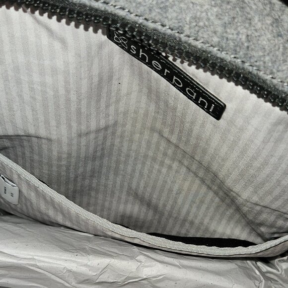 Sherpani travel tote and backpack - Picture 10 of 15